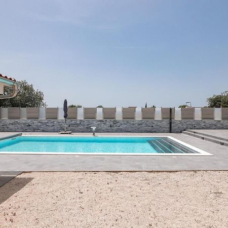 Apartments Nicola With Private Pool Bibinje Esterno foto