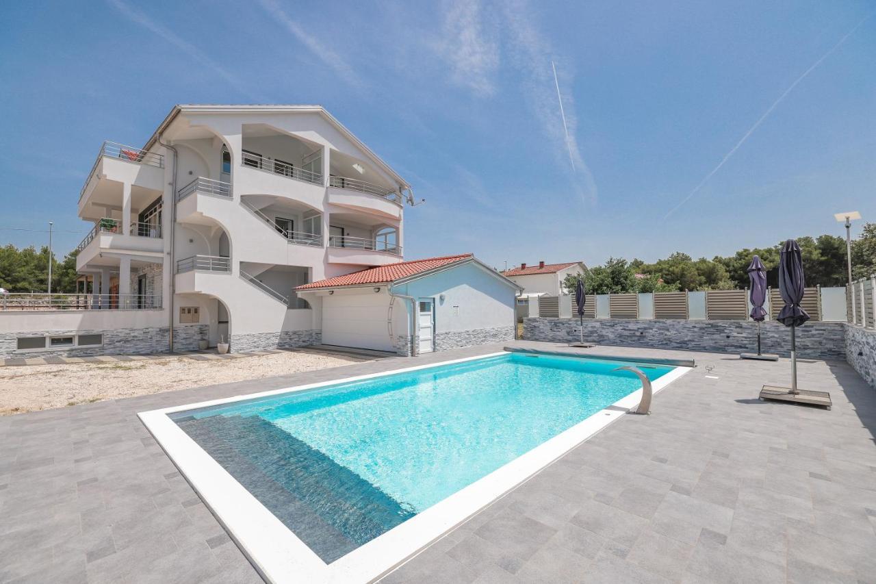 Apartments Nicola With Private Pool Bibinje Esterno foto