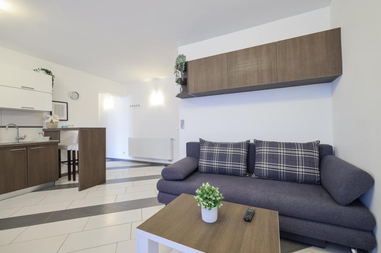 Apartments Nicola With Private Pool Bibinje Esterno foto