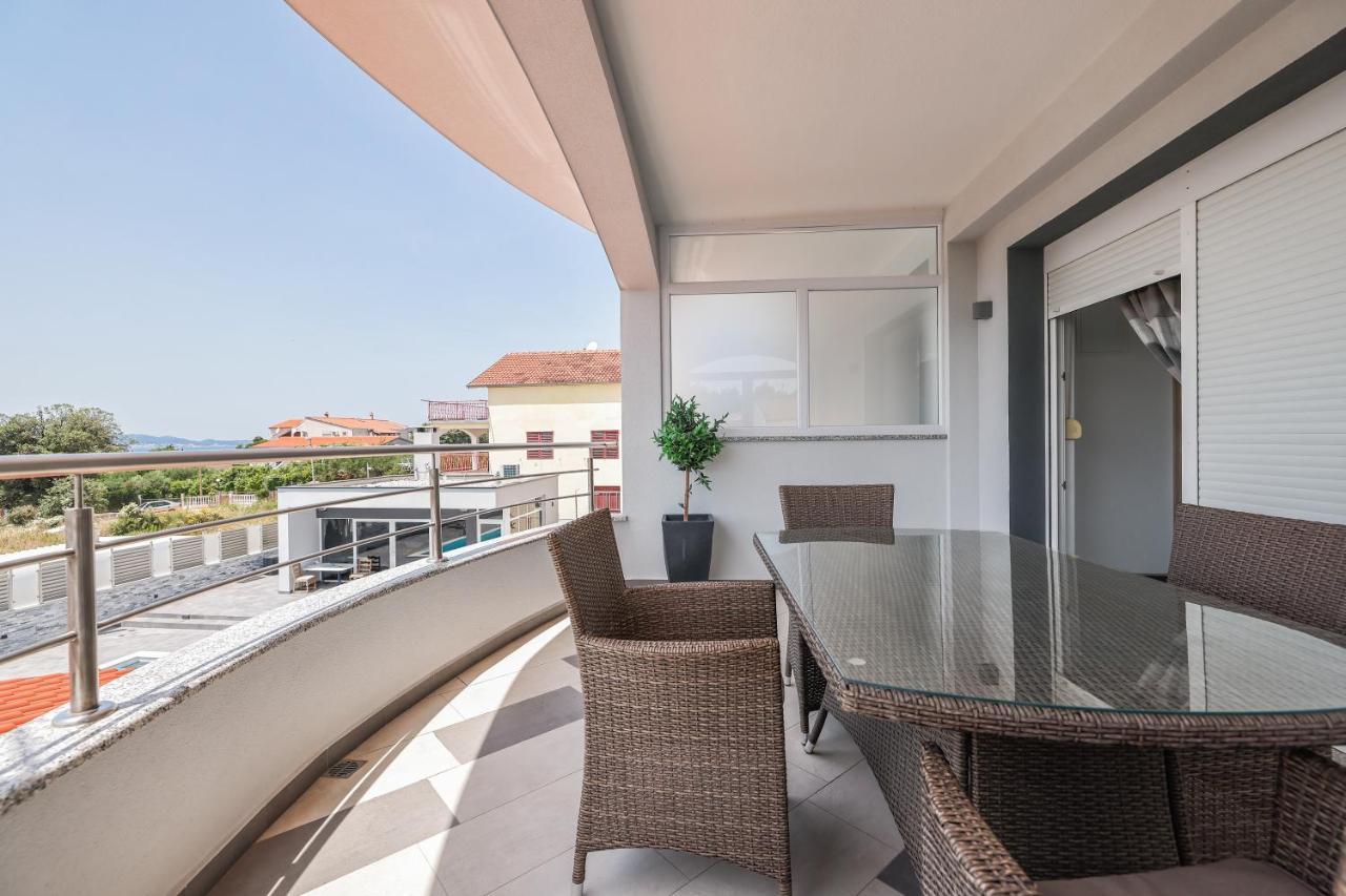 Apartments Nicola With Private Pool Bibinje Esterno foto